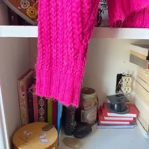 American Eagle Oversized Chunky Crew Neck Neon Pink Sweater